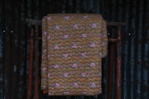 Unused ex shop stock Cosy Quilt paisley QC66